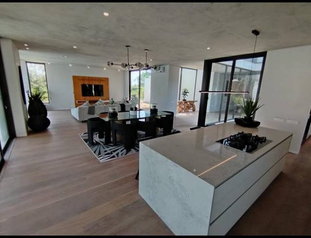 4 BEDROOM HOUSE FOR SALE IN HAWAAN
